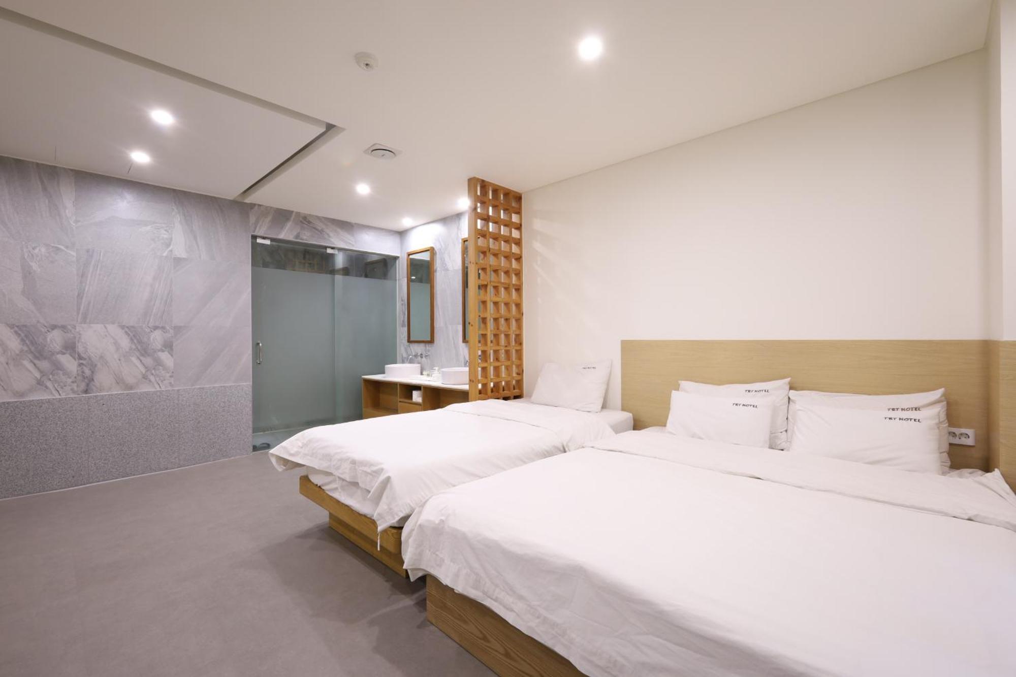 Trt Hotel Busan Exterior foto