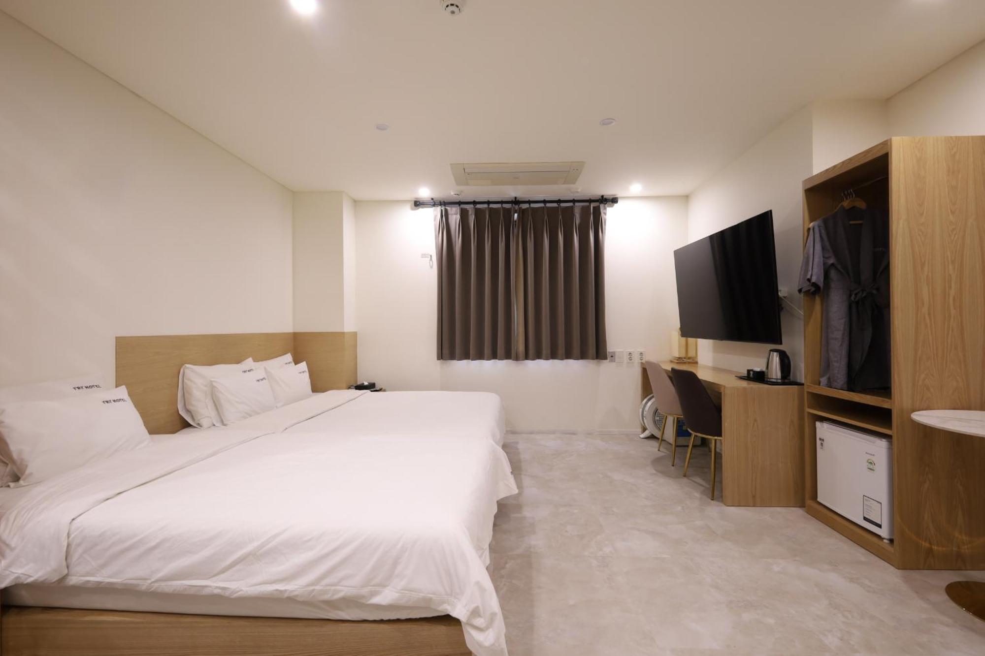 Trt Hotel Busan Exterior foto